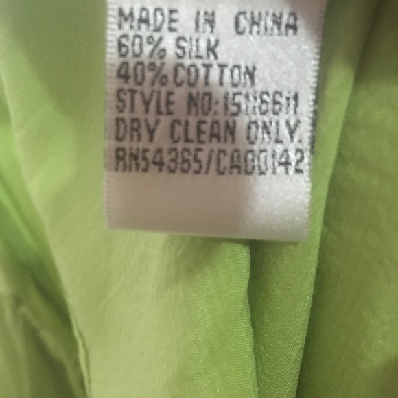 Size 16 silk and cotton blend blouse from Peter Nygard in lime green - Picture 8 of 8